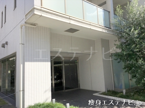 CUBE’Sがあり、６階にライザップ(RIZAP) 蒲田店があります。